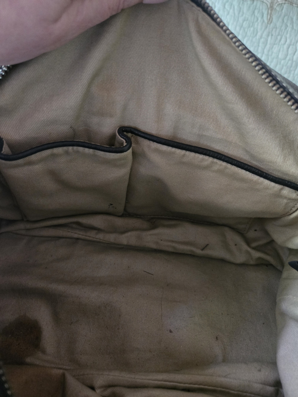 Banana Republic Black Leather Bag with Contrast Stitching - Picture 10 of 15